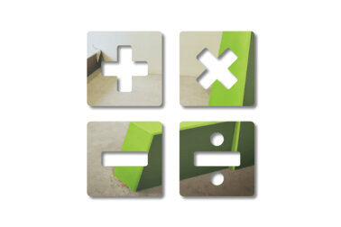 Декоративное зеркало Математические знаки